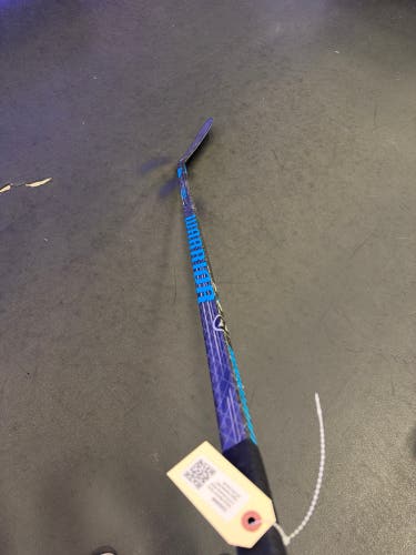Senior Warrior Covert DT3 Hockey Stick Right Handed W01 85 Flex (Used)