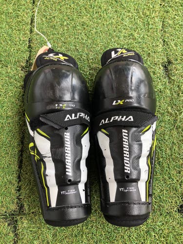 Youth Warrior Alpha LX Pro Shin Pads 9" (Used)