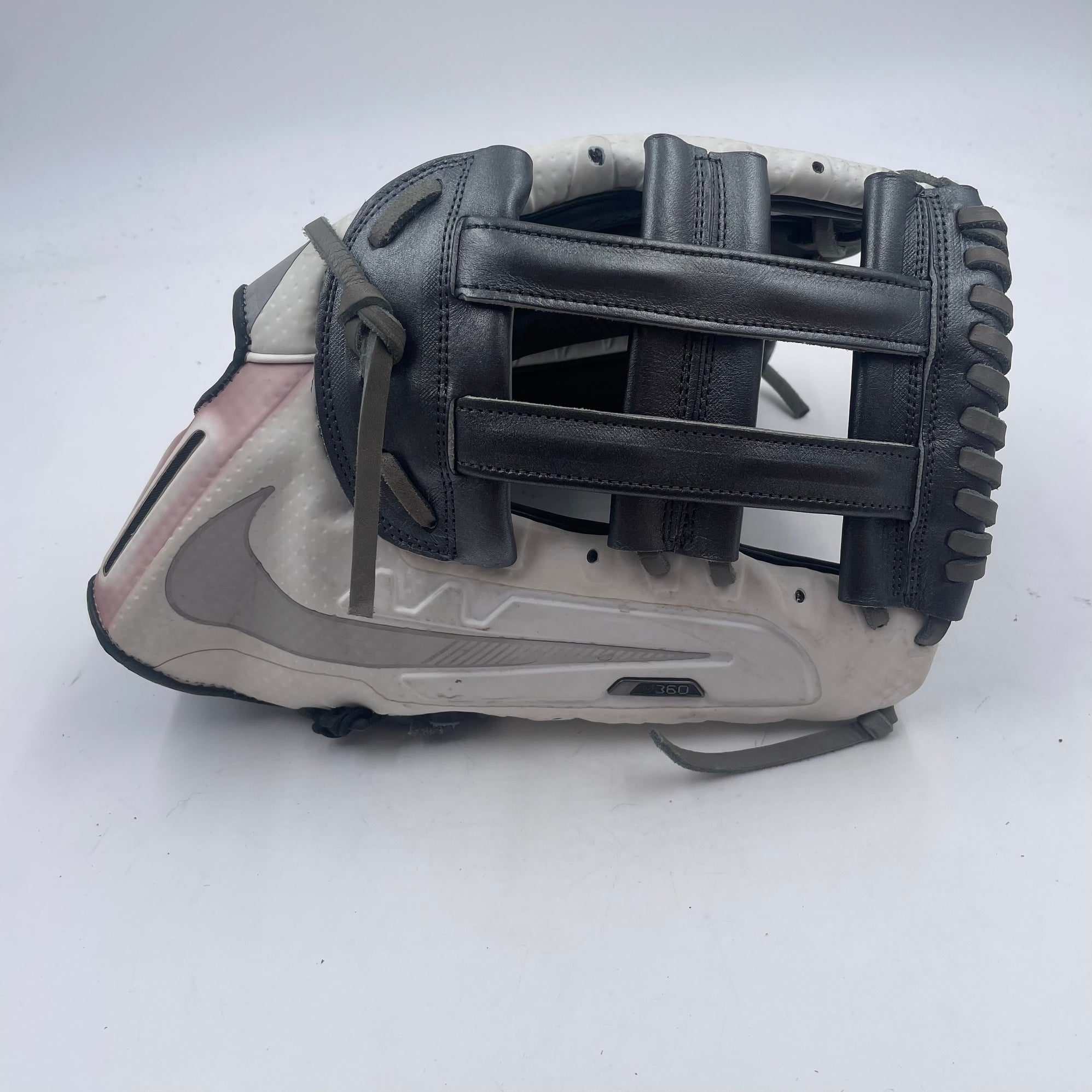 Nike Vapor 360 Baseball Gloves & Mitts | New and Used on SidelineSwap