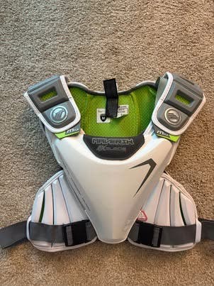 Medium Adult Maverik M5 Speed Pad Shoulder Pads (Used)