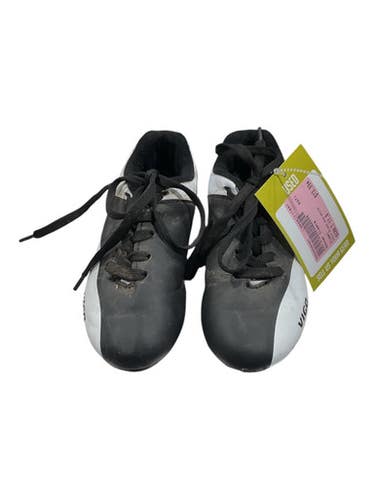 Used Soccer Cleats Black And White Youth 11.0 11847-S000036407