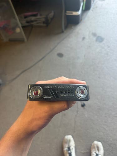 Scotty Cameron Select Newport black mist Blade Right Handed Putter 34" (Used)