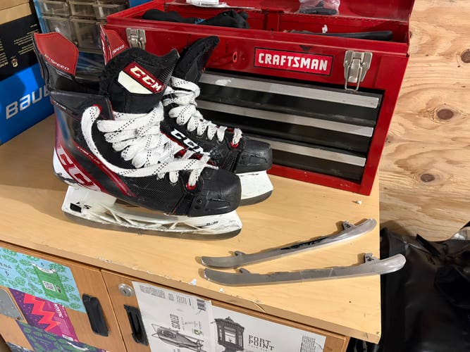 CCM JetSpeed XTRA PLUS Hockey Skates 7.5 (Used)