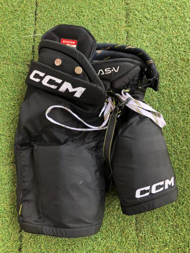 Junior Small CCM Tacks AS-V Hockey Pants (Used)