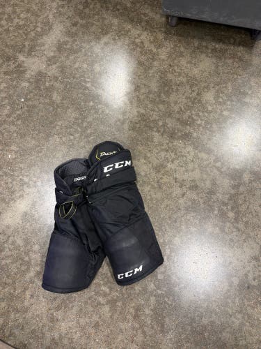 Black Youth Large CCM Super Tacks Hockey Pants (Used)