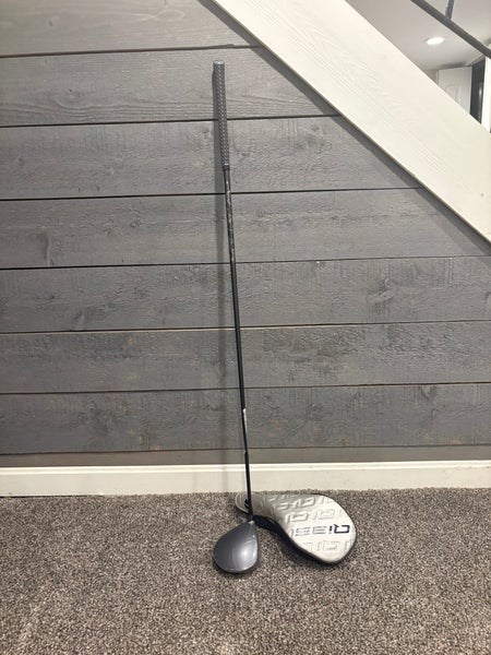 New Men's TaylorMade Qi35 RH Driver Stiff Flex 9°