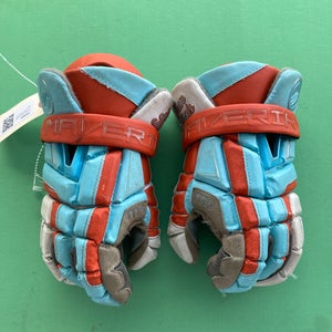 Team Illinois Maverik M6 Lacrosse Gloves (Used)