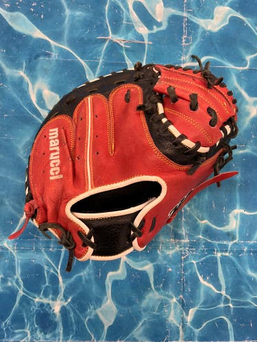 Marucci Caddo Series RH Catcher's Baseball Glove 31" (Used)