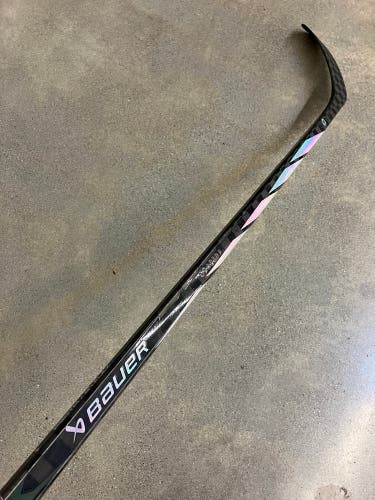 Senior Bauer Proto-R Hockey Stick Right Handed P90TM 87 Flex (Used)