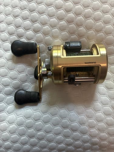 Shimano Calcutta Te 400