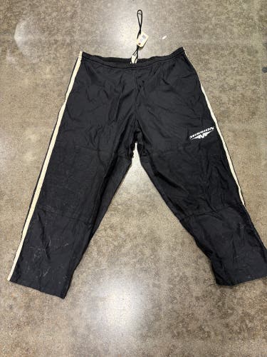 Black Large Men's Mission Pants (Used)