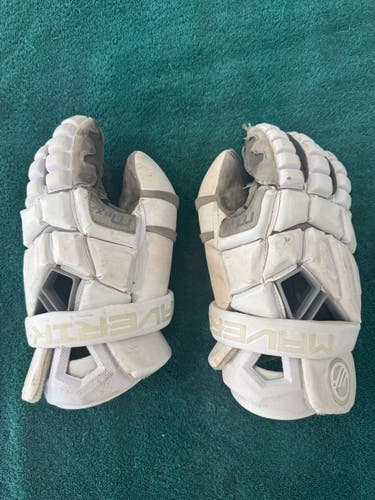 Maverik Max Goalie Lacrosse Gloves (Used)