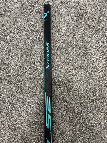 Junior Bauer Pulse Left Hand Hockey Stick 40 Flex (Used)