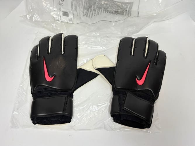 Adult Men’s size 10.5 Nike Promo 22 Gunn Cut Goalkeeper GK Gloves Black FB2105-010 black white red