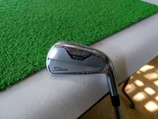 Titleist 2021 T200 Forged 6-Iron w/ True Temper AMT S300 Stiff Shaft