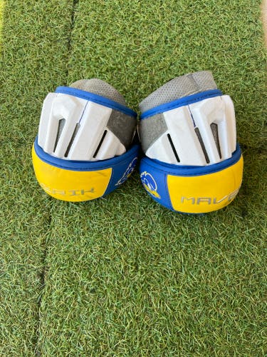 Delaware Large Maverik Max Arm Pads (Used)