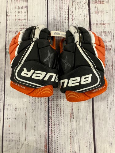 Orange Junior Bauer Vapor X800 Lite Gloves 11" (Used)