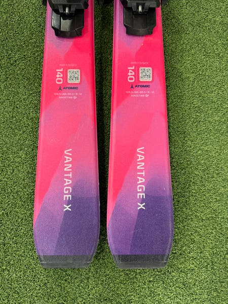 Atomic Vantage 140 cm Skis | w/ Atomic C5 Bindings | SidelineSwap