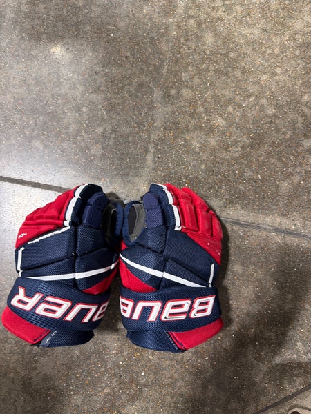 Blue Junior Bauer Vapor 3X Pro Gloves 11" (Used)