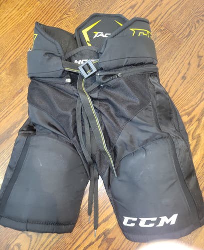 Junior Small CCM Tacks 4052 Hockey Pants (Used)