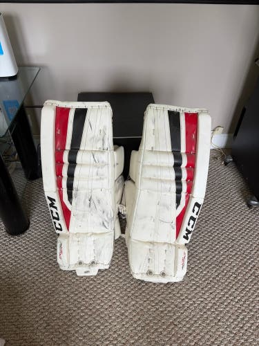 26" CCM Extreme Flex 760 Goalie Leg Pads (Used)