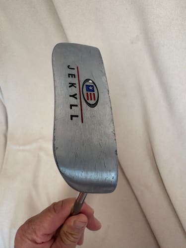 Unisex US Kids Golf Blade Right Handed Putter Junior Steel 30" (Used)