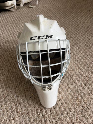Intermediate Medium CCM 9000 Goalie Mask (Used)