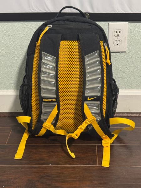 iowa hawkeyes nike backpack Kentucky Straight Apparel & Co Carry around everything you need for the day in team fashion On Running Bags & Packs