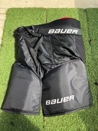 Senior Small Bauer NSX Hockey Pants (Used)
