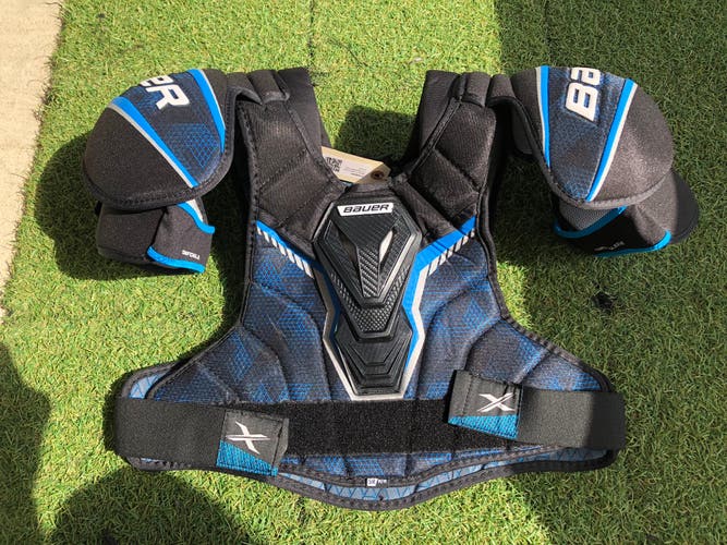 Senior Medium Bauer X Shoulder Pads (Used)