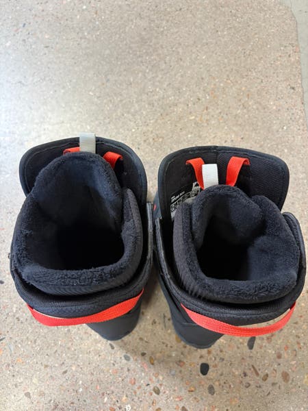 Kid's Burton Zipline Boa Snowboard Boots | Size 7K (Used