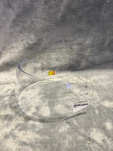 Medium Senior Bauer Pro Straight Visor Clear Cages, Visors & Shields Visor (Used)