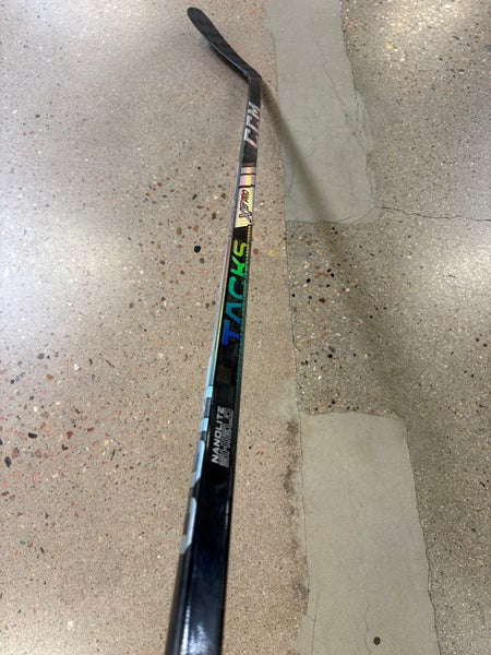 Intermediate CCM Tacks XF Pro Hockey Stick Left Hand P29 65 Flex (Used)