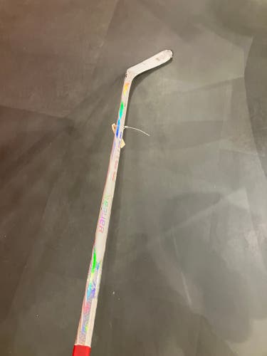 Junior Bauer Proto-R Hockey Stick Right Handed P28 40 Flex (Used)