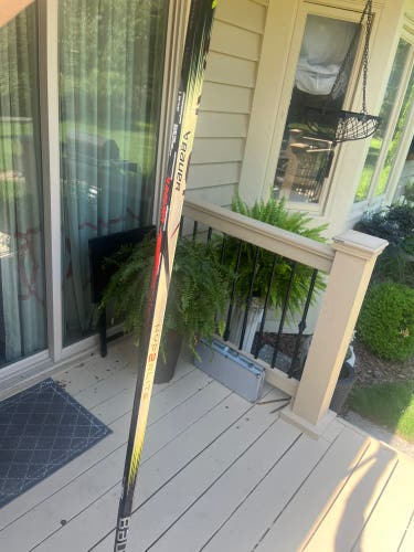 Senior Bauer Vapor Hyperlite 2 Left Hand Hockey Stick P90TM 77 Flex (New)