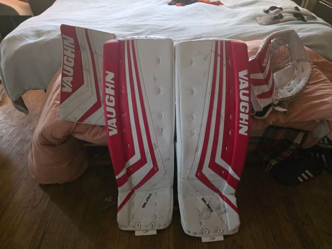 35" Vaughn SLR2 Pro Carbon Regular Goalie Full Set Pro Stock (Used)