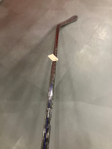 Junior CCM Ribcor Trigger 7 Hockey Stick Right Handed P29 40 Flex (Used)