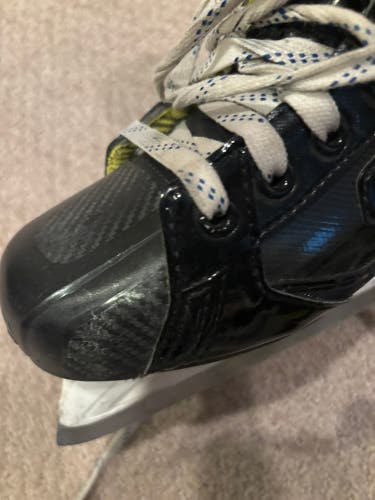 2020 Bauer Supreme 3S Hockey Goalie Skates Regular Width Size 5.5 (Hardly Used)