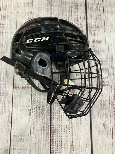 Black Small CCM Tacks 910 Helmet (Used)