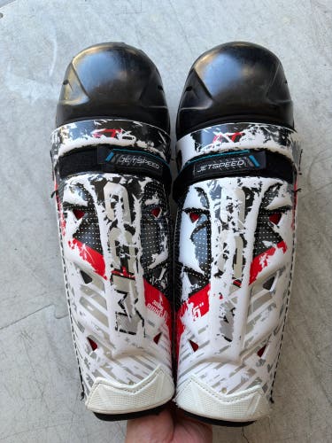 Senior CCM JetSpeed FT6 15" Shin Pads (Used)