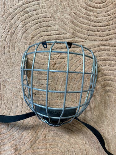 Large Bauer True Vision I Cage (Used)