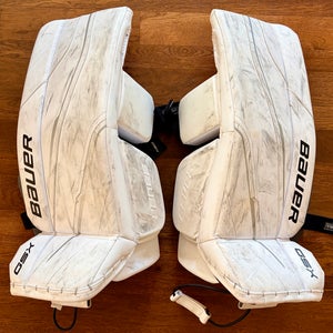 Bauer GSX Goalie Leg Pads (Jr. Small, White, Used)