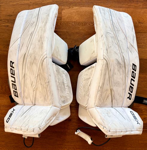 Bauer GSX Goalie Leg Pads (Jr. Small, White, Used)