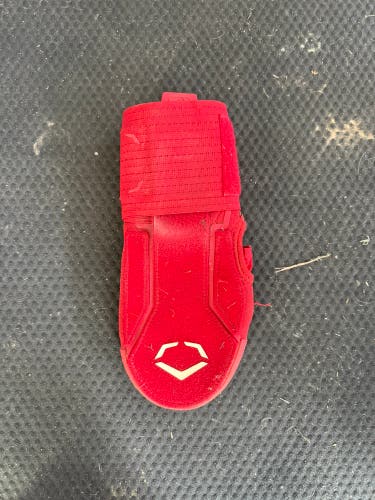 Red Senior EvoShield Sliding Mitt (Used)