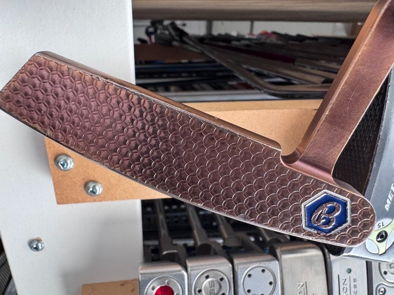 Bettinardi Queen B #12 35