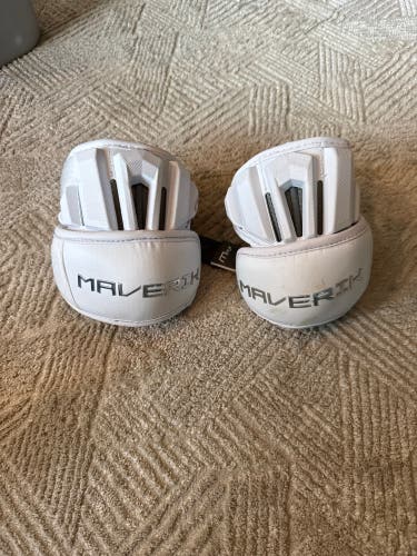 Large Adult Maverik Max Arm Pads (Used)