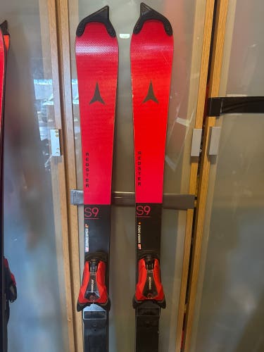 Women's 2025 Atomic Redster S9 SL FIS 157 cm Racing Skis With Bindings Max Din 16 (Used)