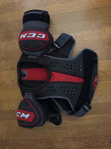 Men's Large Junior CCM QLT 230 Shoulder Pads (Used)