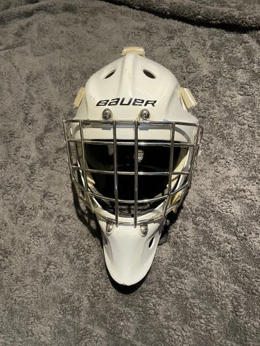 Senior Small Bauer 940 Goalie Mask (Used)