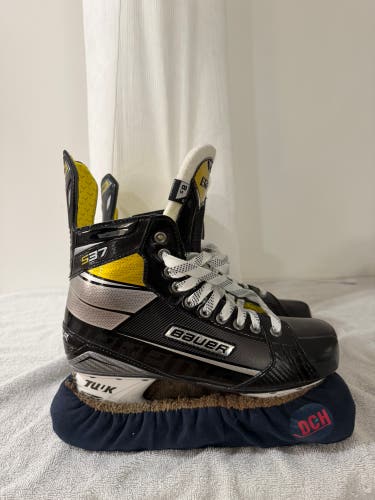 Black/Yellow 2020 Bauer Supreme S37 Hockey Skates Regular Width 8.5 (Used)